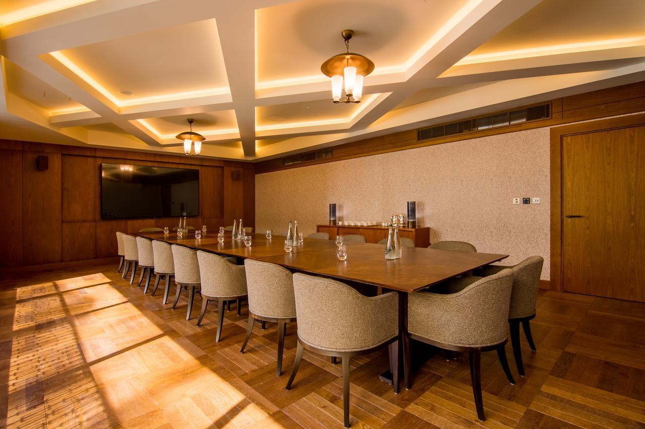 Devonshire Club & Hotel London Exterior photo